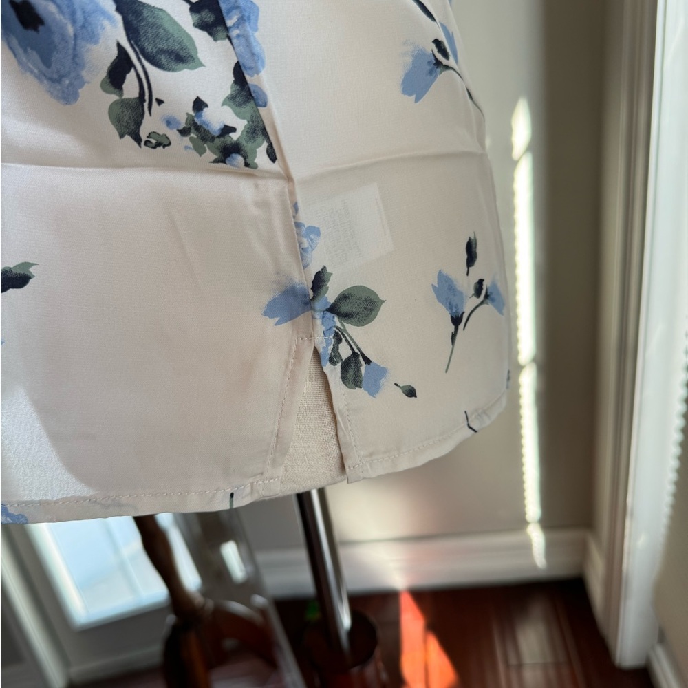 Honey Punch | Floral Spaghetti Strap Camisole | Small - Picture 6 of 9